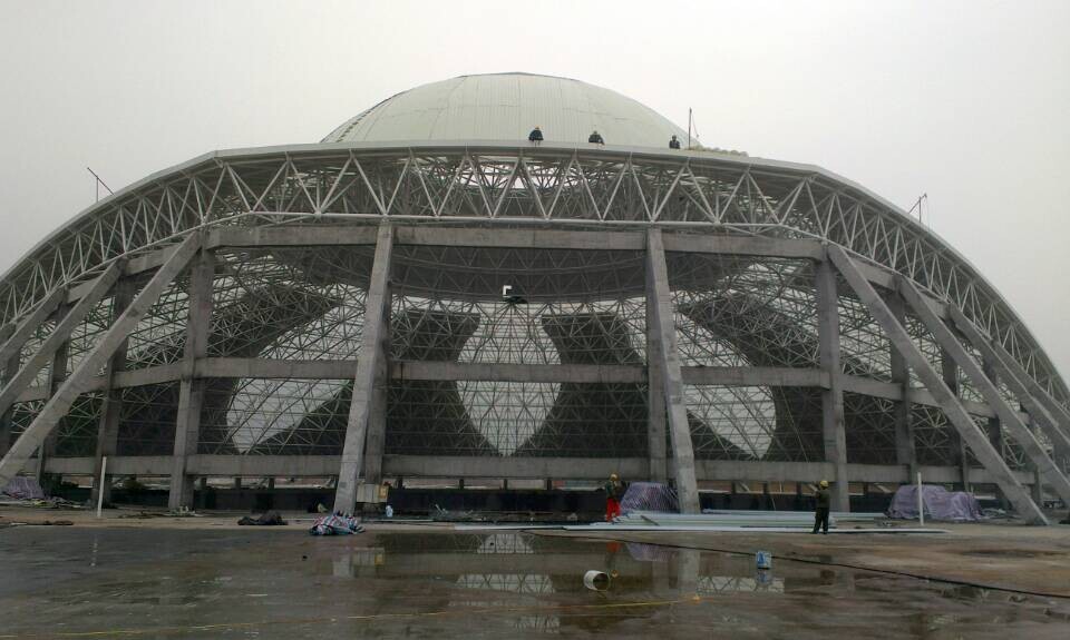 新民温泉馆网架工程